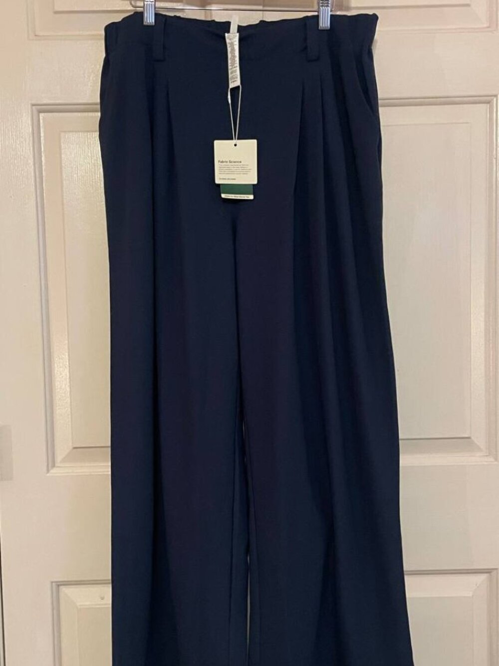 NWT Halara Women's XL Navy Wide Leg Pleated Athleisure Pants - flex high waisted